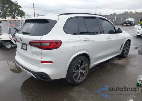 2022 BMW X5 Phev xDrive45E z USA, uszkodzony, nr VIN 5UXTA6C01N9J19119